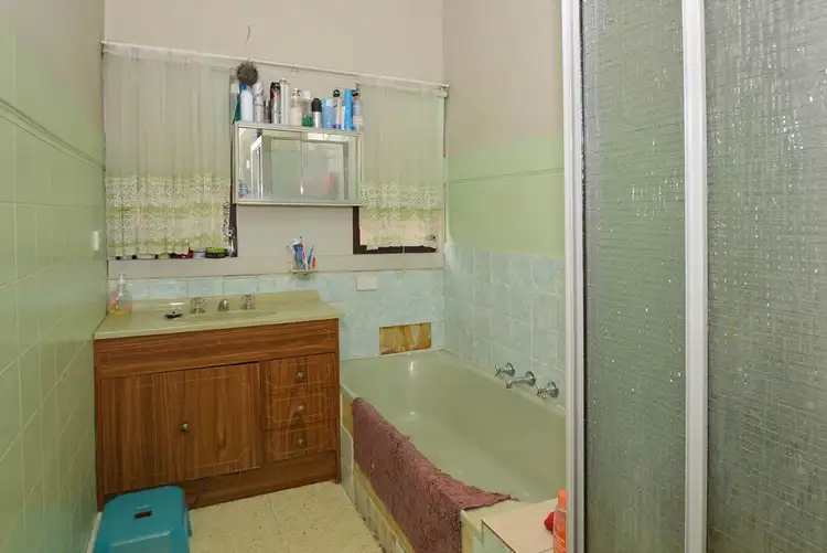 Fourth view of Homely house listing, 4 Perry St, St Albans VIC 3021