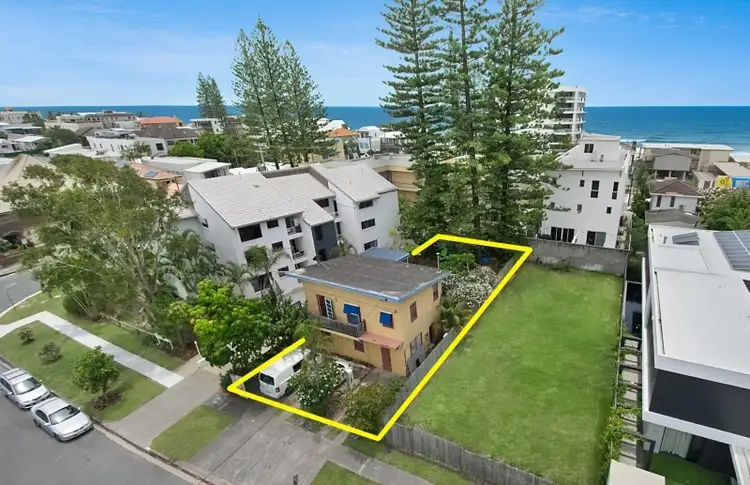 Second view of Homely house listing, 121 Seagull Avenue, Mermaid Beach QLD 4218