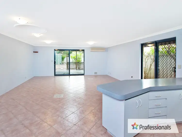 Sixth view of Homely house listing, 25 Silver Gull Court, Geographe WA 6280