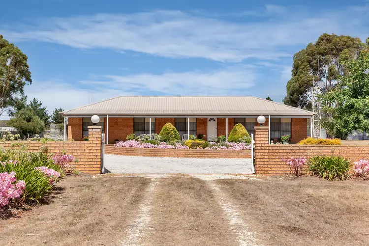 25 Berry Mine Lane, Creswick VIC 3363