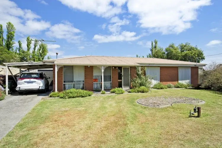 5 Galaxy Court, Whittington VIC 3219