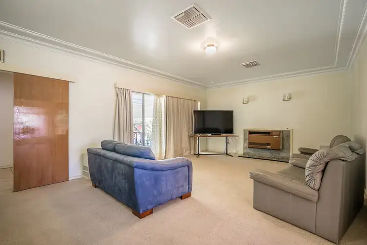Second view of Homely house listing, 5 Highland Place, Dubbo NSW 2830