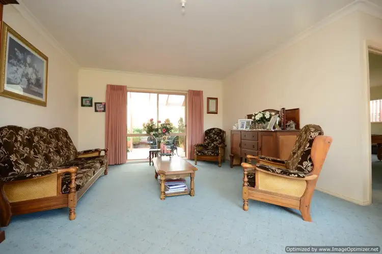 Seventh view of Homely house listing, 8 Howitt Avenue, Bairnsdale VIC 3875