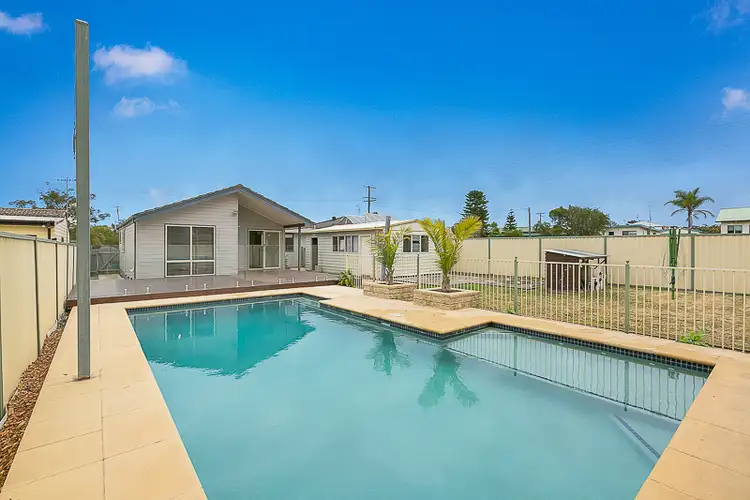 27 Merrendale Avenue, Gorokan NSW 2263