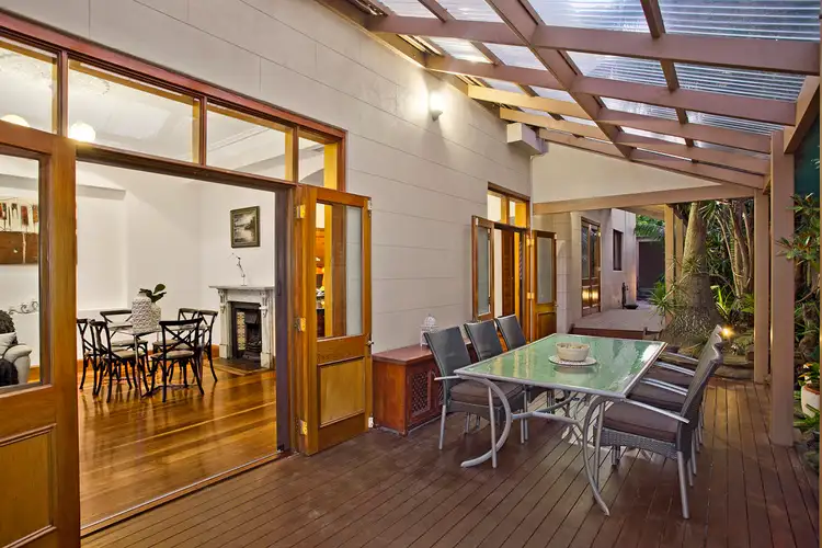 52 Sutherland Street, St Peters NSW 2044