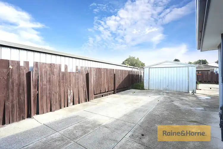 Seventh view of Homely house listing, 2 Navarre Court, Meadow Heights VIC 3048