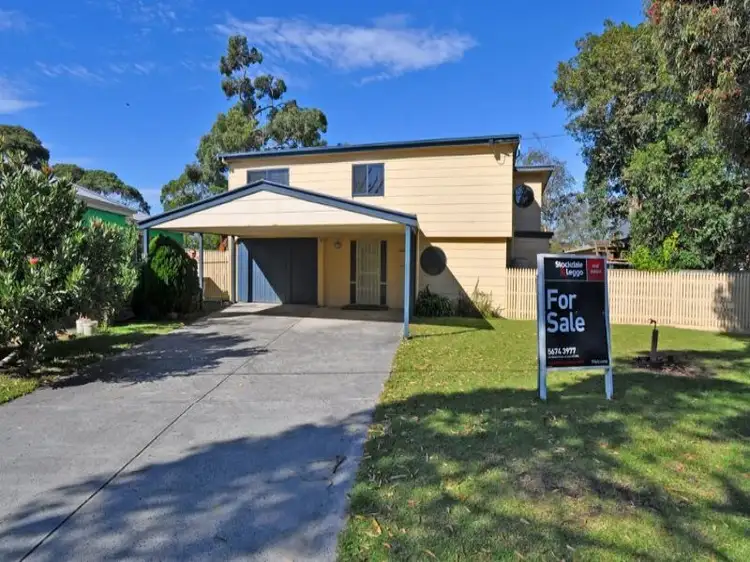 42 Beilby Ave, Inverloch VIC 3996