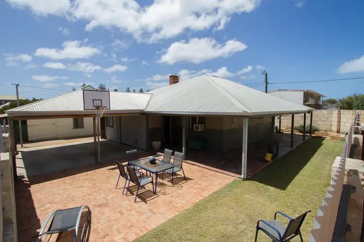 138F Augustus Street, Geraldton WA 6530