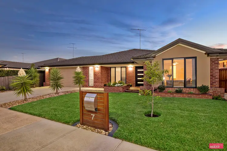 7 Hipwell Court, Lovely Banks VIC 3213