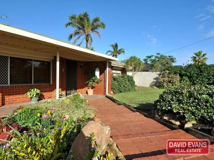 Second view of Homely house listing, 8 Prism Place, Beldon WA 6027