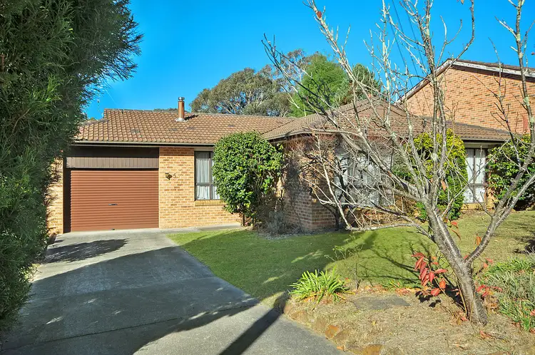 5 Hill Street, Wentworth Falls NSW 2782