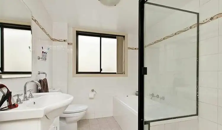 Sixth view of Homely apartment listing, 3/27 Mercury Street, Wollongong NSW 2500