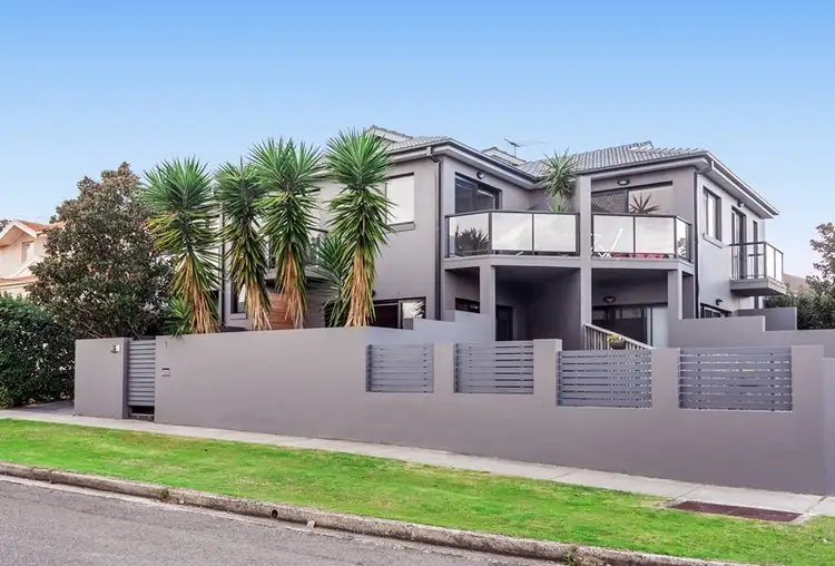 1 Mawson Parade, Chifley NSW 2036