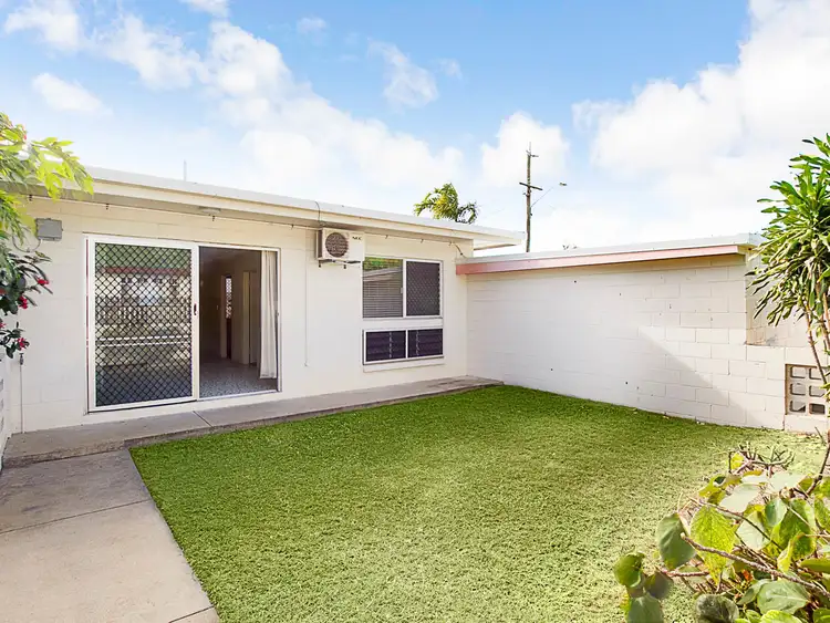 1/94 Eyre Street, North Ward QLD 4810