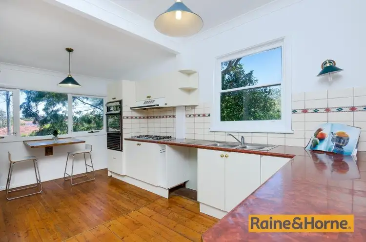 Fifth view of Homely house listing, 10 Attunga Street, Keiraville NSW 2500