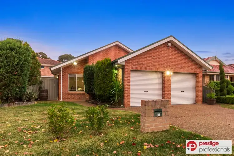 41 Lyndhurst Court, Wattle Grove NSW 2173