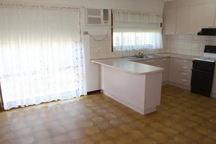 Fourth view of Homely townhouse listing, 4/105 Sharp Street, Yarrawonga VIC 3730