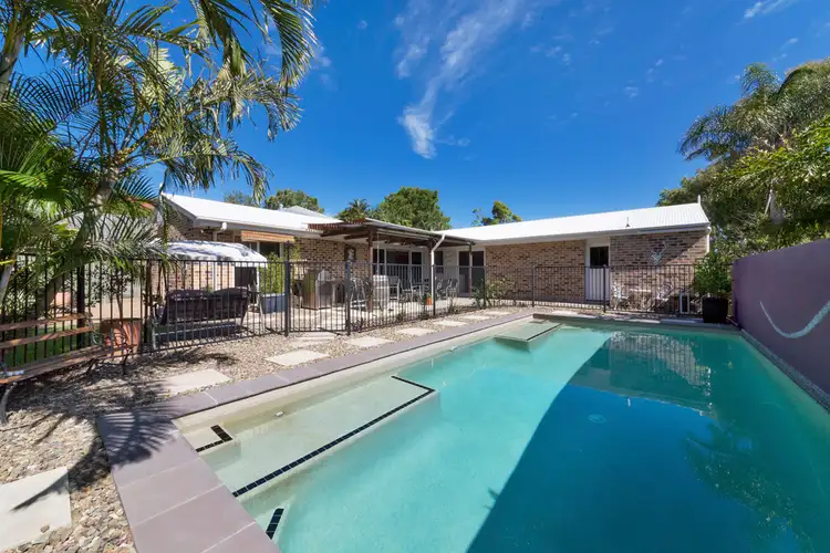 7 Bertrand Road, Sunrise Beach QLD 4567