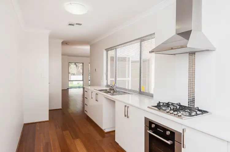 19 Coneflower Corner, Churchlands WA 6018