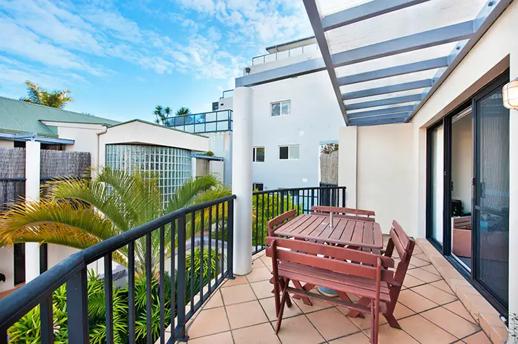 Fifth view of Homely apartment listing, 10/15 Oaks Avenue, Dee Why NSW 2099