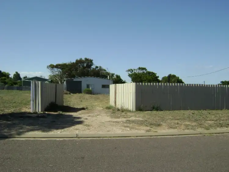 37 First St, Arno Bay SA 5603