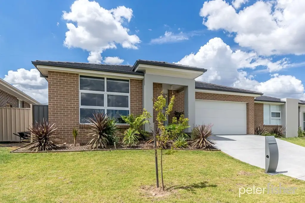 Main view of Homely house listing, 77 Botanic Way, Orange NSW 2800
