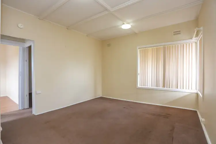 Fifth view of Homely house listing, 6 Pacific Way, West Bathurst NSW 2795