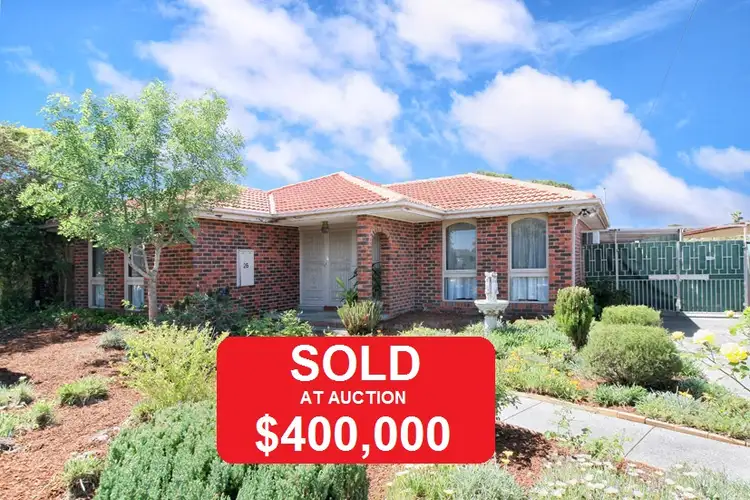 26 Barrington Crescent, Gladstone Park VIC 3043