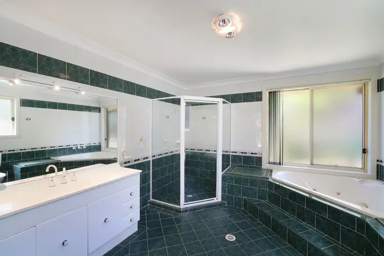 Seventh view of Homely house listing, 186 Lakedge Avenue, Berkeley Vale NSW 2261