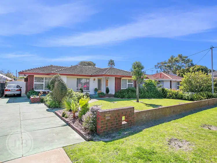 44 Mandora Way, Riverton WA 6148