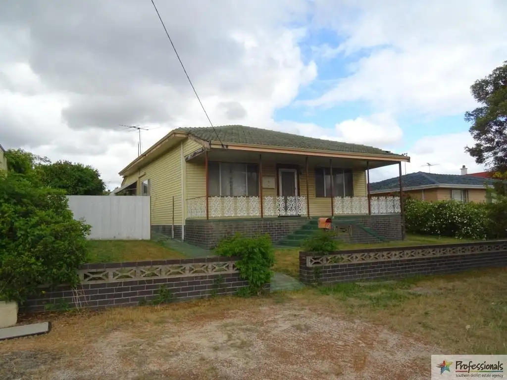 Main view of Homely house listing, 6 Medic Street, Collie WA 6225