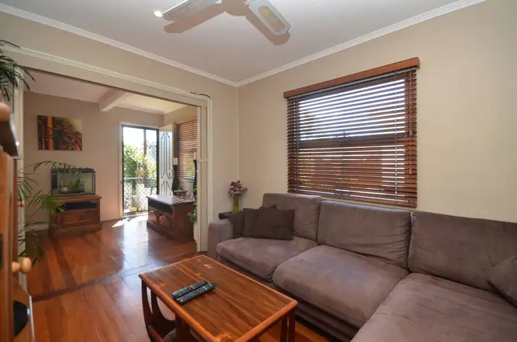 Fourth view of Homely unit listing, Unit @ / 27 Cronulla Avenue, Mermaid Beach QLD 4218