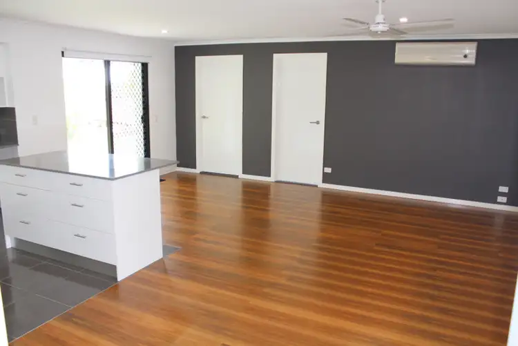 Third view of Homely house listing, 5 Tiley Court, Highland Park QLD 4211