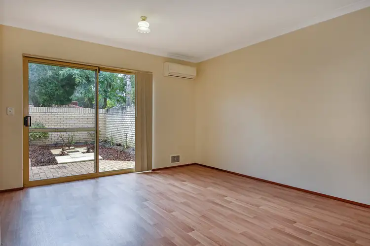 Fifth view of Homely apartment listing, 6/2 Railton Place, Dianella WA 6059