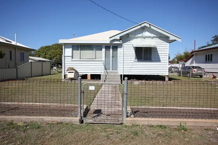 8 Elliott Heads Road, Kepnock QLD 4670