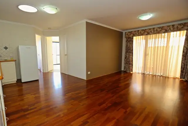 Fifth view of Homely house listing, 15 Chartwell Bend, Hocking WA 6065