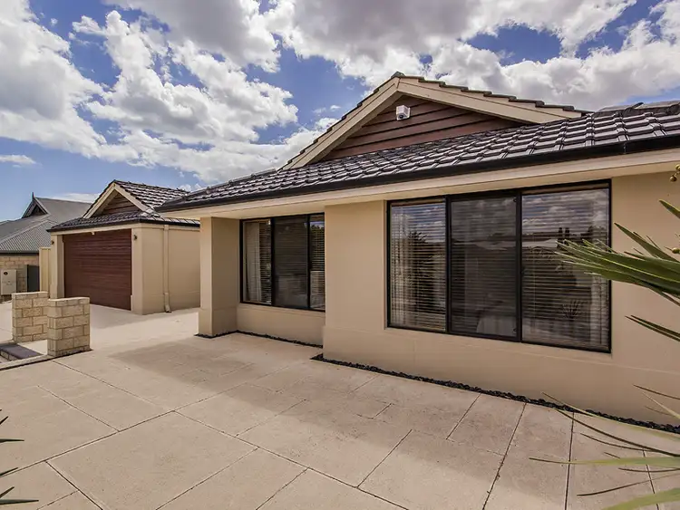 Second view of Homely house listing, 16 Keystone Loop, Secret Harbour WA 6173