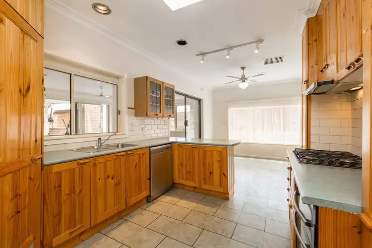 12 Rymill Court, Altona North VIC 3025