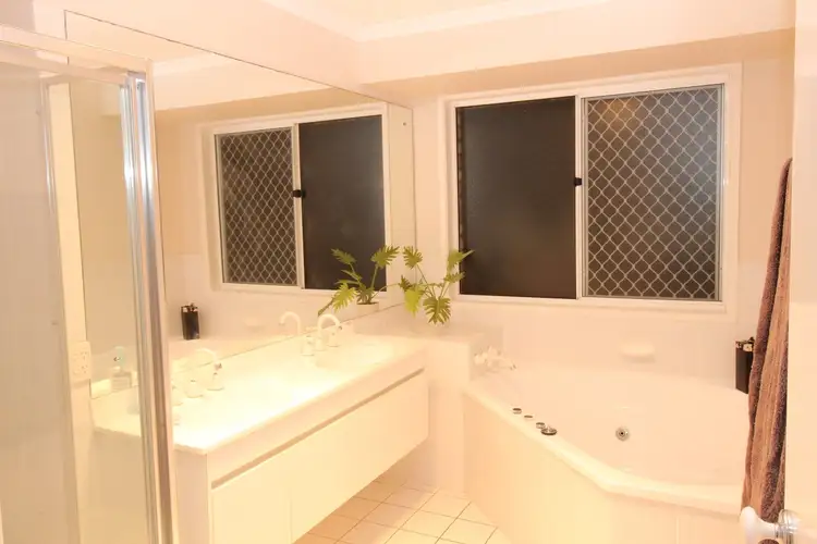 Fourth view of Homely house listing, 13 Fulham Court, Birkdale QLD 4159
