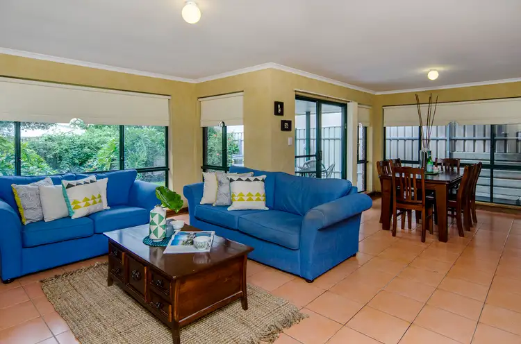 42 Tobin Crescent, Woodcroft SA 5162