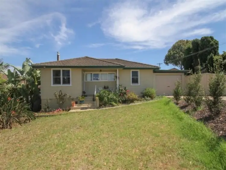 Main view of Homely house listing, 32 Bavarde Ave, Batemans Bay NSW 2536