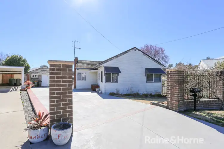 Fourth view of Homely house listing, 5 Hansard Place, West Bathurst NSW 2795