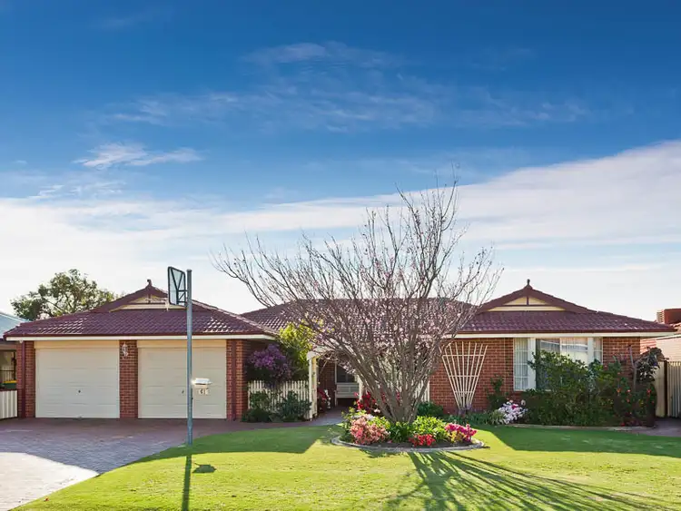 61 Lambertia Crescent, High Wycombe WA 6057