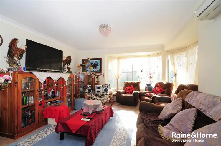 Third view of Homely house listing, 7 Renown Avenue, Shoalhaven Heads NSW 2535