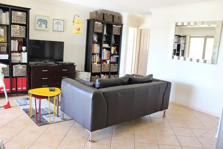Third view of Homely house listing, 4 Merrinee Place, Tamworth NSW 2340