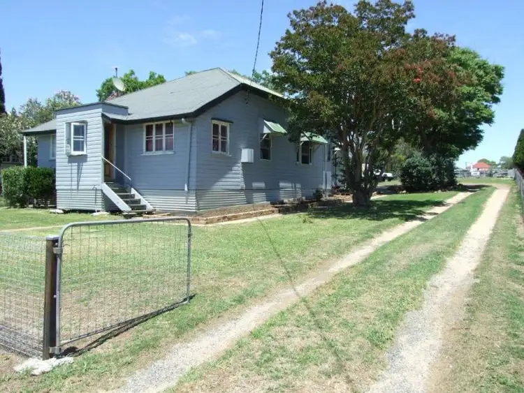 59 Lyons Street, Warwick QLD 4370