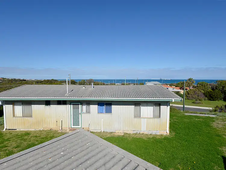 Fifth view of Homely house listing, 2 Burt Street, Quinns Rocks WA 6030