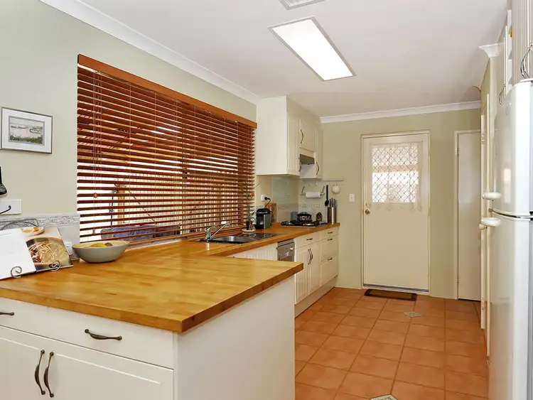Sixth view of Homely house listing, 33 Aleri Circuit, Quinns Rocks WA 6030