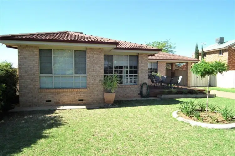 1 Gum Creek Court, Griffith NSW 2680