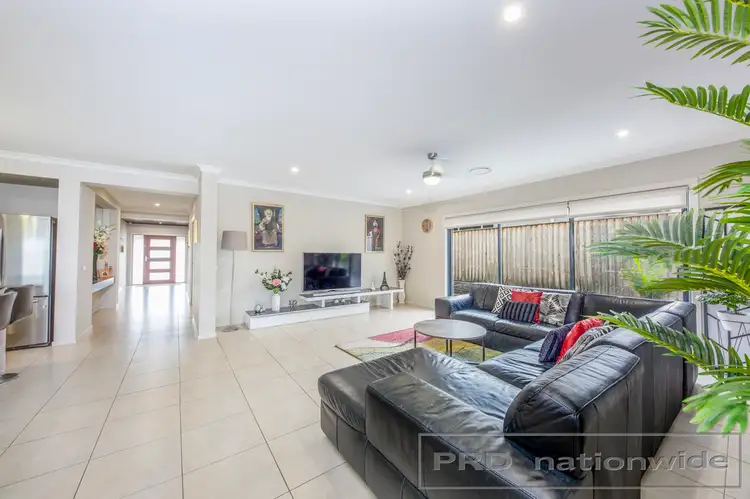 Second view of Homely house listing, 19 Arrowtail Street, Chisholm NSW 2322